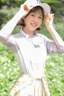 娇妻玩3p被三个男人伺候视频